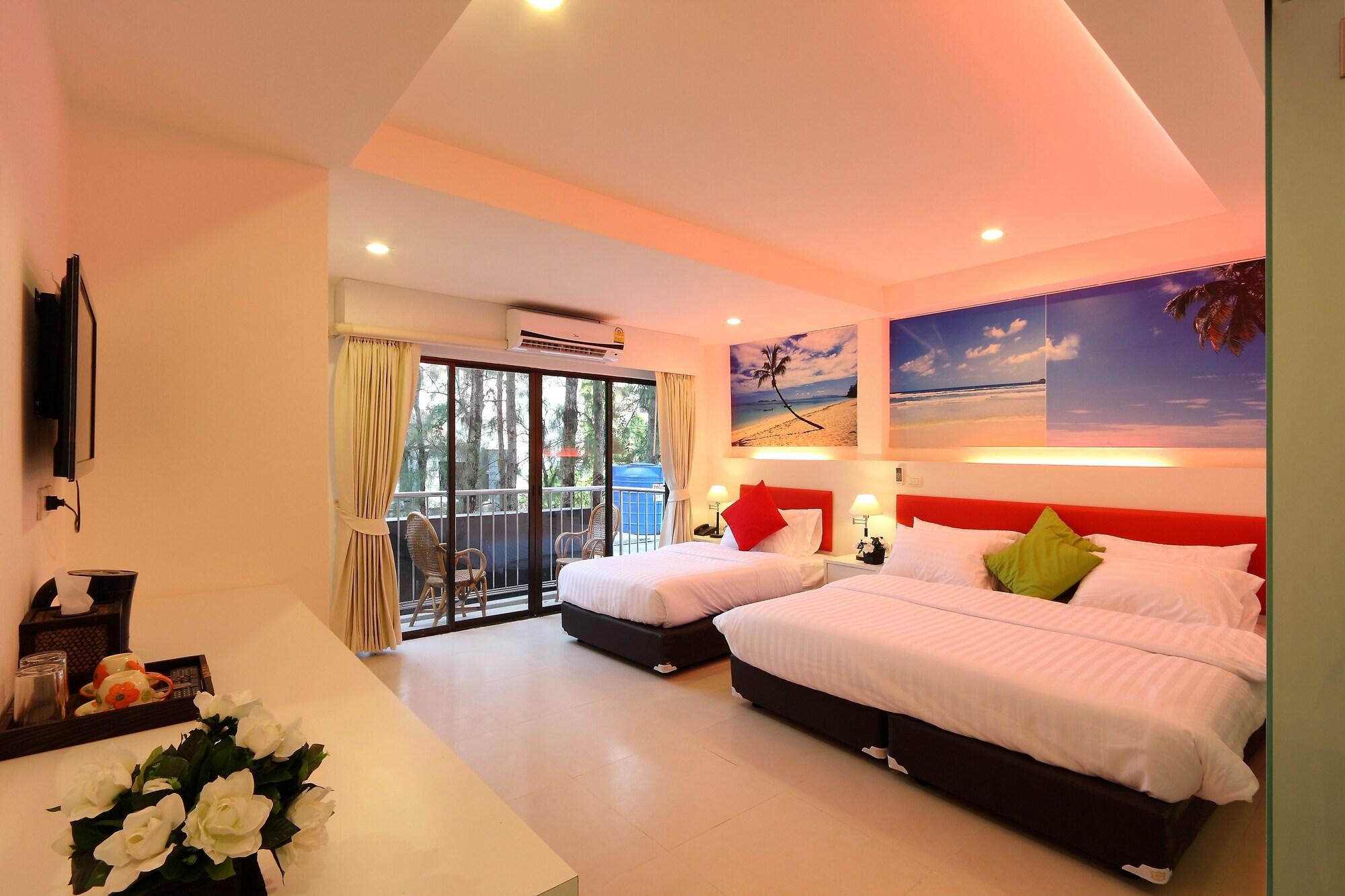 Armoni Patong Beach Hotel Exterior foto